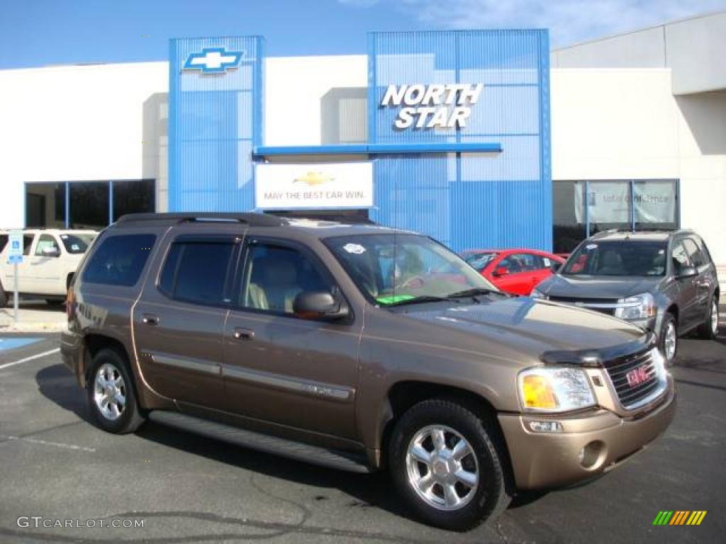 2003 Envoy XL SLT 4x4 - Sandalwood Metallic / Light Oak photo #1