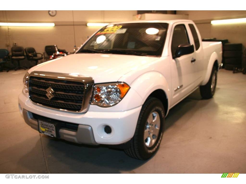 2009 Equator Premium Extended Cab - Glacier White / Graphite photo #3
