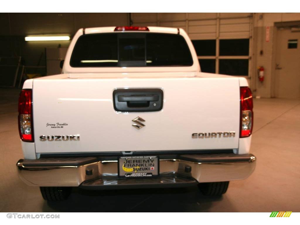 2009 Equator Premium Extended Cab - Glacier White / Graphite photo #6