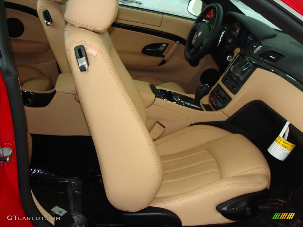 Beige Interior 2009 Maserati GranTurismo Standard GranTurismo Model Photo #21596551