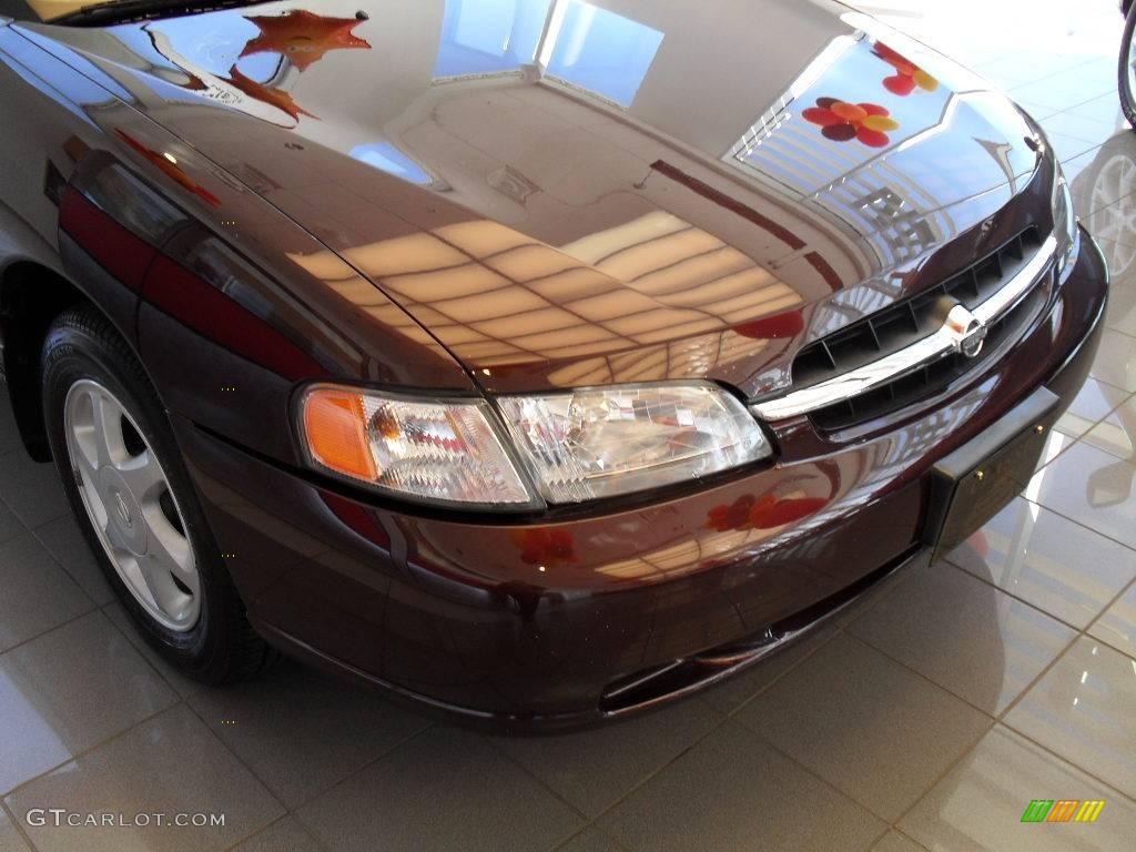 1998 Altima GLE - Black Cherry Pearl Metallic / Tan photo #12
