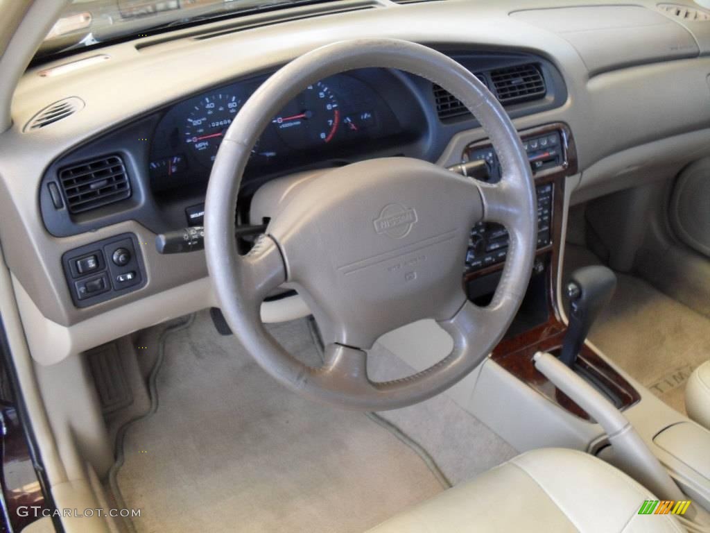 1998 Altima GLE - Black Cherry Pearl Metallic / Tan photo #15