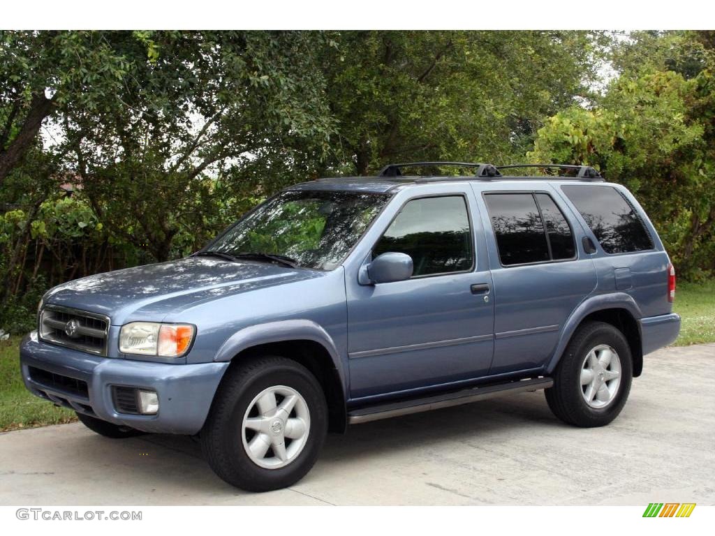 2001 Pathfinder LE - Bayshore Blue Metallic / Charcoal photo #2