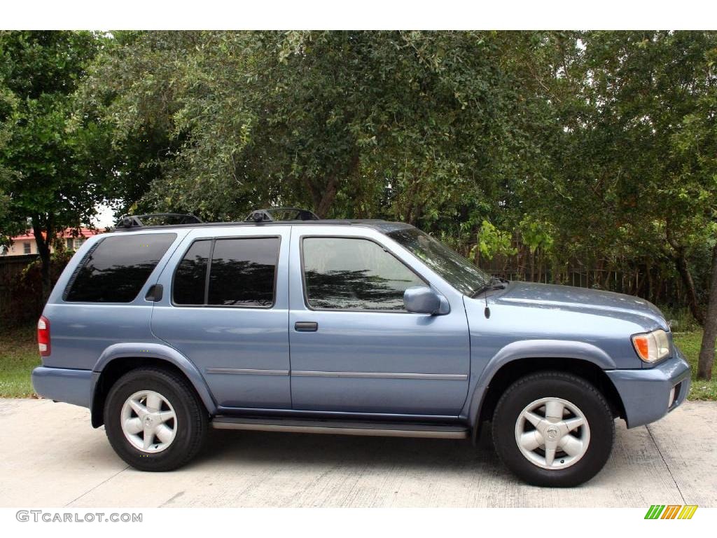 2001 Pathfinder LE - Bayshore Blue Metallic / Charcoal photo #11