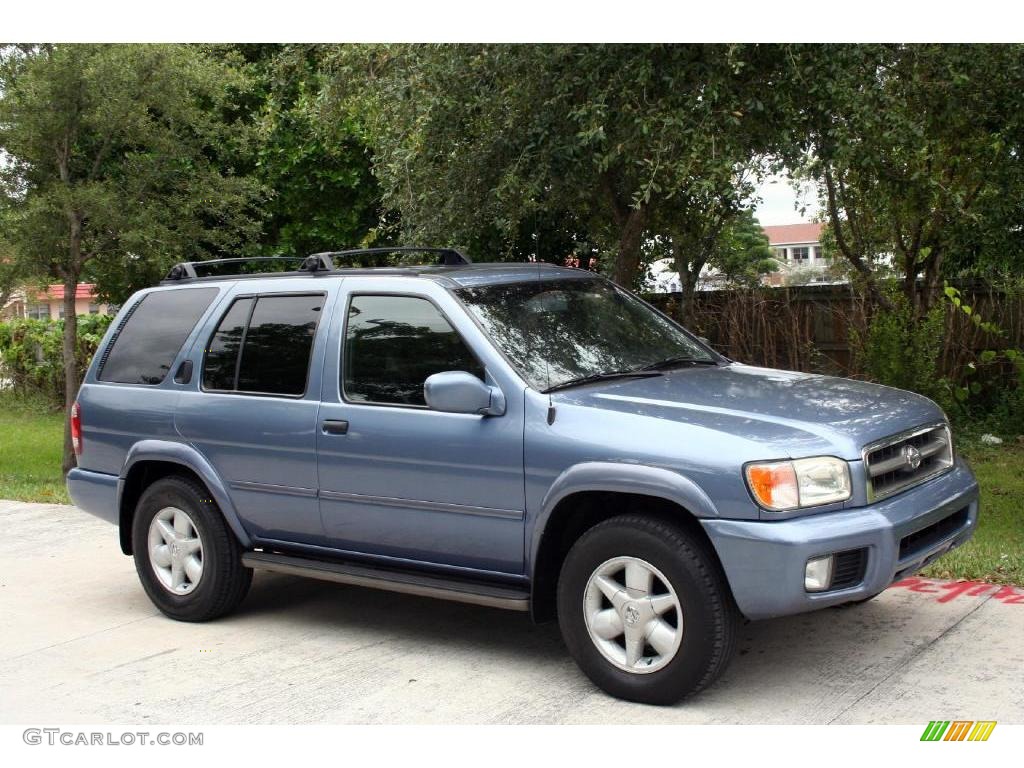 2001 Pathfinder LE - Bayshore Blue Metallic / Charcoal photo #12