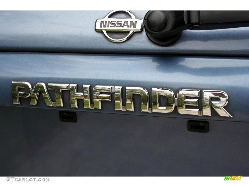 2001 Pathfinder LE - Bayshore Blue Metallic / Charcoal photo #36