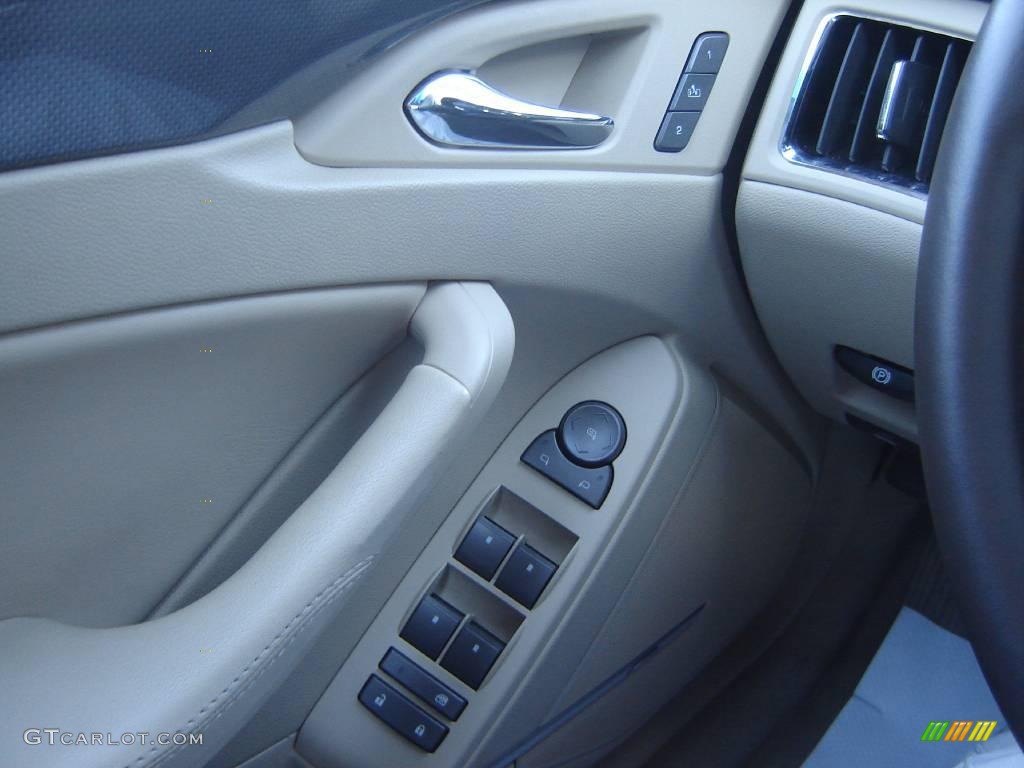 2009 CTS Sedan - Radiant Silver / Light Titanium/Ebony photo #15