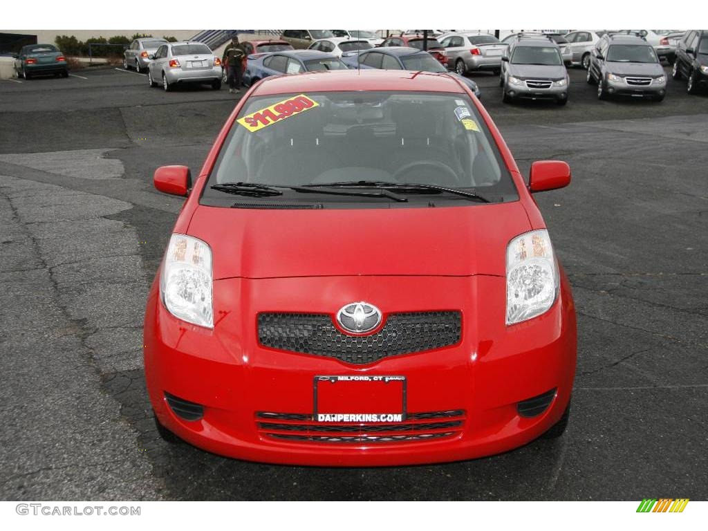 2007 Yaris 3 Door Liftback - Absolutely Red / Dark Charcoal photo #2