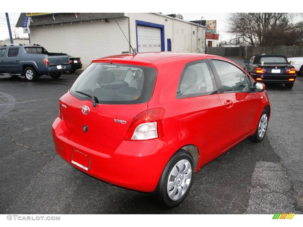 2007 Yaris 3 Door Liftback - Absolutely Red / Dark Charcoal photo #5