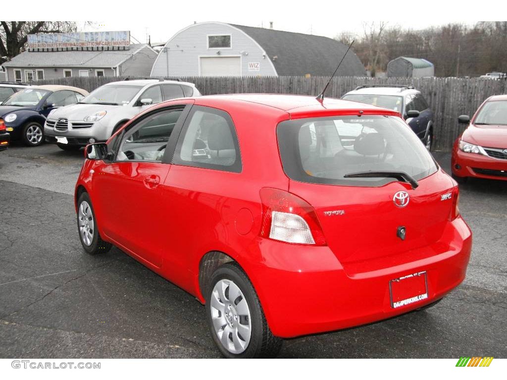 2007 Yaris 3 Door Liftback - Absolutely Red / Dark Charcoal photo #8