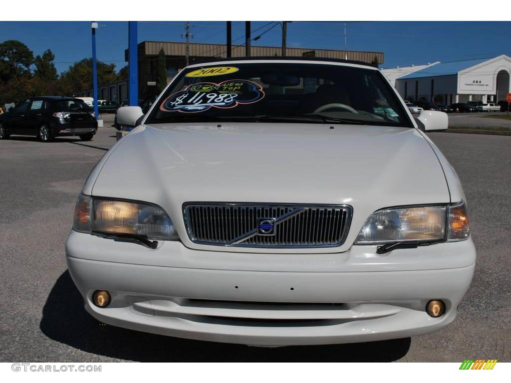 2002 C70 HT Convertible - White / Beige photo #8