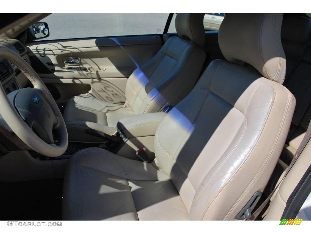2002 C70 HT Convertible - White / Beige photo #14