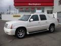 White Diamond - Escalade EXT AWD Photo No. 1