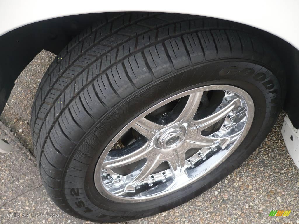 2003 Escalade EXT AWD - White Diamond / Shale photo #5