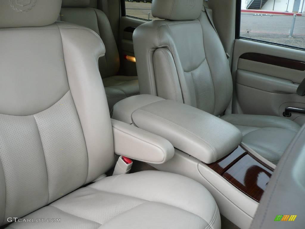 2003 Escalade EXT AWD - White Diamond / Shale photo #8