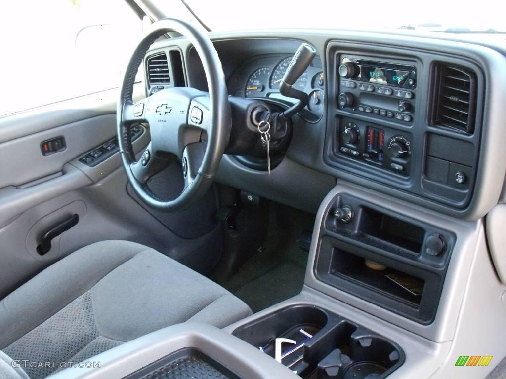 2006 Tahoe LT - Summit White / Gray/Dark Charcoal photo #16