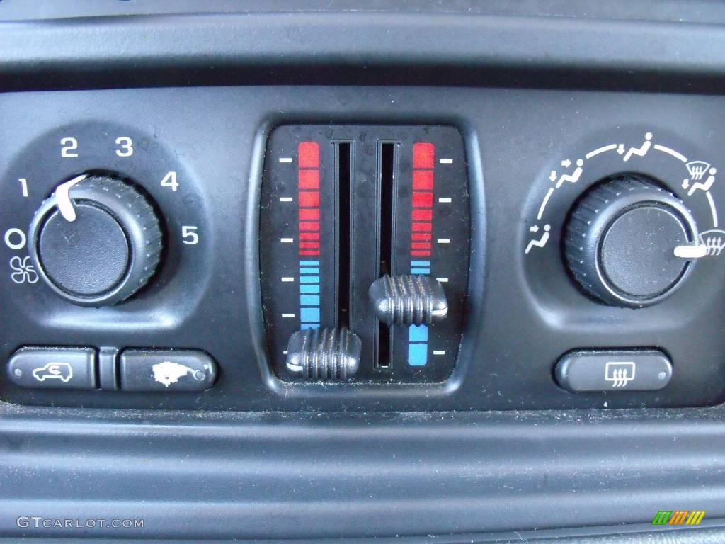 2006 Tahoe LT - Summit White / Gray/Dark Charcoal photo #19