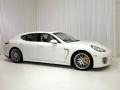 Carrara White - Panamera Turbo Photo No. 3