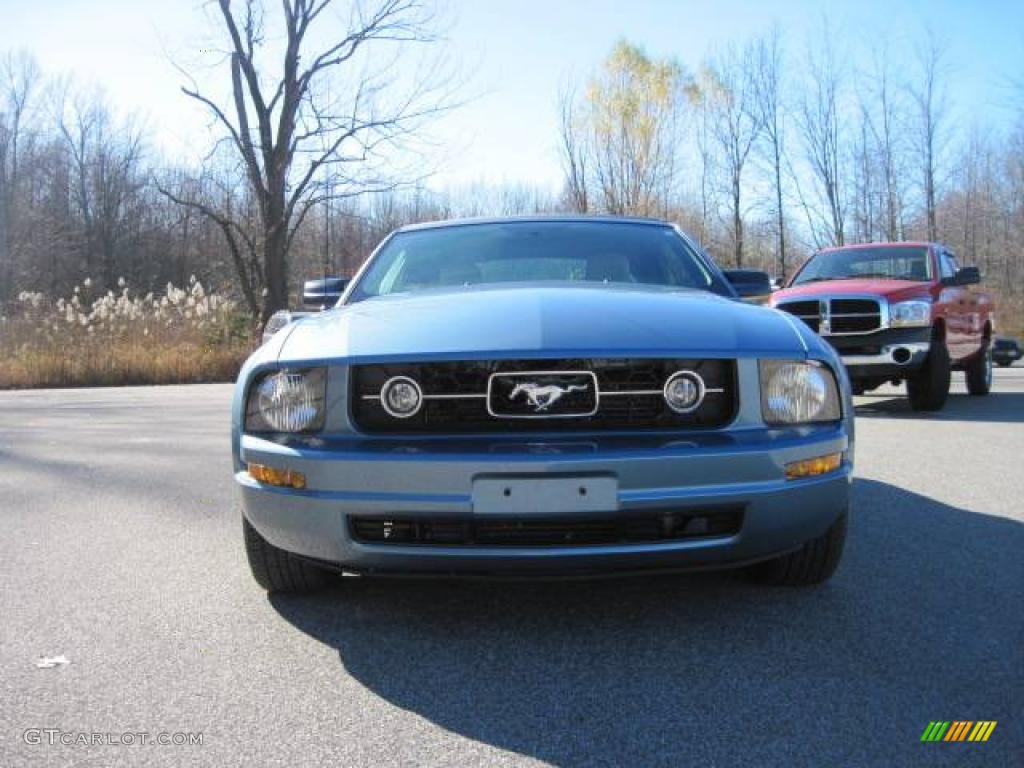 2007 Mustang V6 Premium Convertible - Windveil Blue Metallic / Medium Parchment photo #2