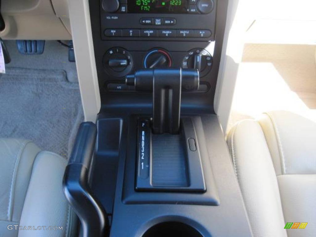 2007 Mustang V6 Premium Convertible - Windveil Blue Metallic / Medium Parchment photo #23
