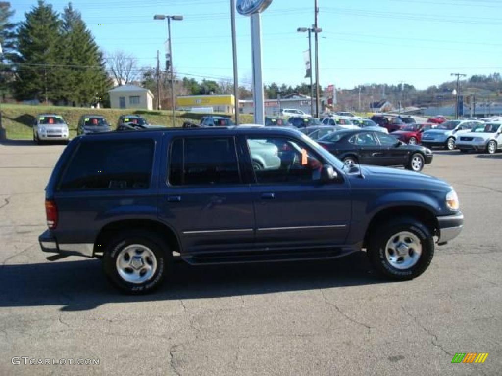 2001 Explorer XLT 4x4 - Medium Wedgewood Blue Metallic / Dark Graphite photo #5