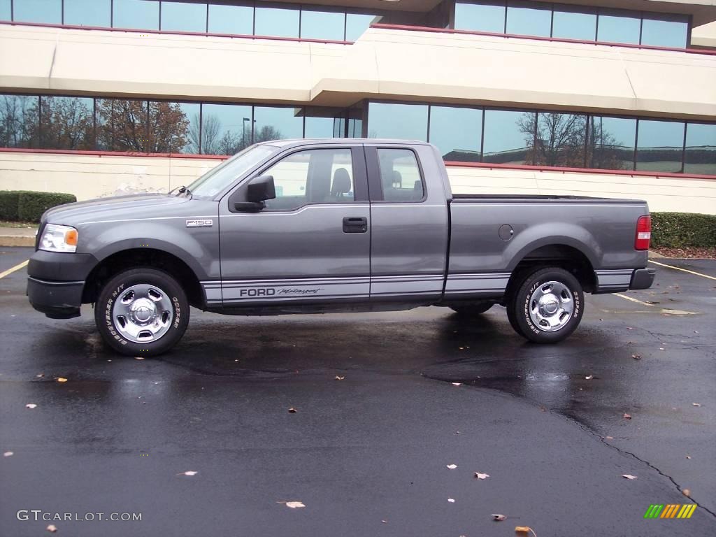 2005 F150 XL SuperCab - Dark Shadow Grey Metallic / Medium Flint Grey photo #3