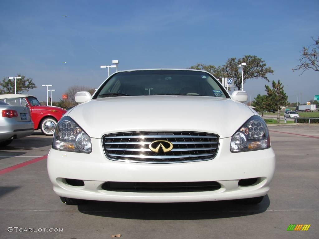 2003 Q 45 Luxury Sedan - Ivory Pearl / Willow photo #8