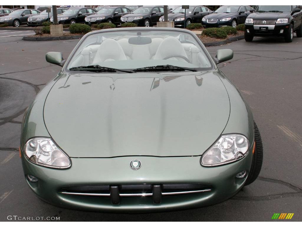 1999 XK XK8 Convertible - Alpine Green / Ivory photo #2