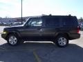 2006 Dark Khaki Pearl Jeep Commander   photo #2