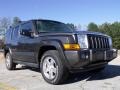 2006 Dark Khaki Pearl Jeep Commander   photo #7