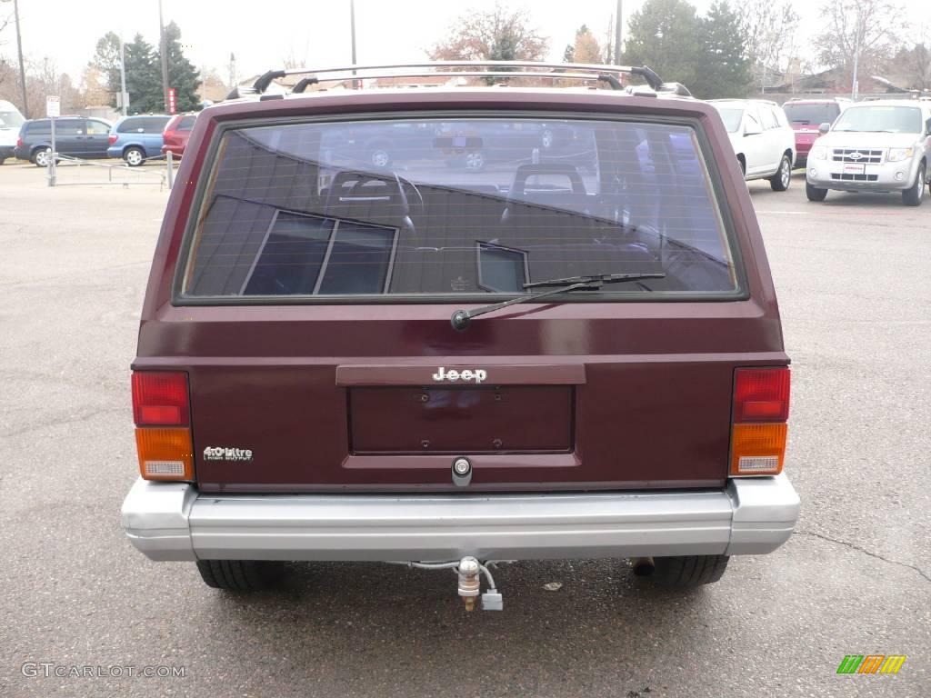 1991 Cherokee Laredo 4x4 - Black Cherry Pearl Metallic / Red photo #4