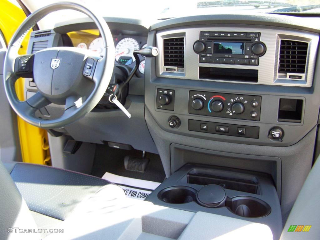 2007 Ram 1500 Sport Quad Cab 4x4 - Detonator Yellow / Medium Slate Gray photo #20