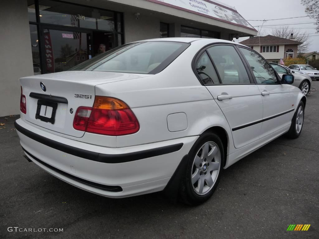 2001 3 Series 325i Sedan - Alpine White / Sand photo #3