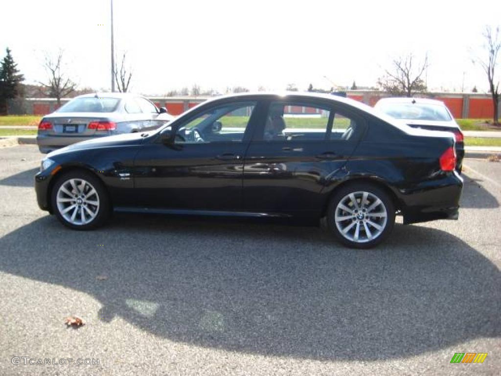 2009 3 Series 328xi Sedan - Black Sapphire Metallic / Saddle Brown Dakota Leather photo #4