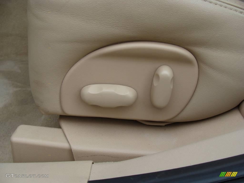 2007 CTS Sport Sedan - Infrared / Cashmere photo #12
