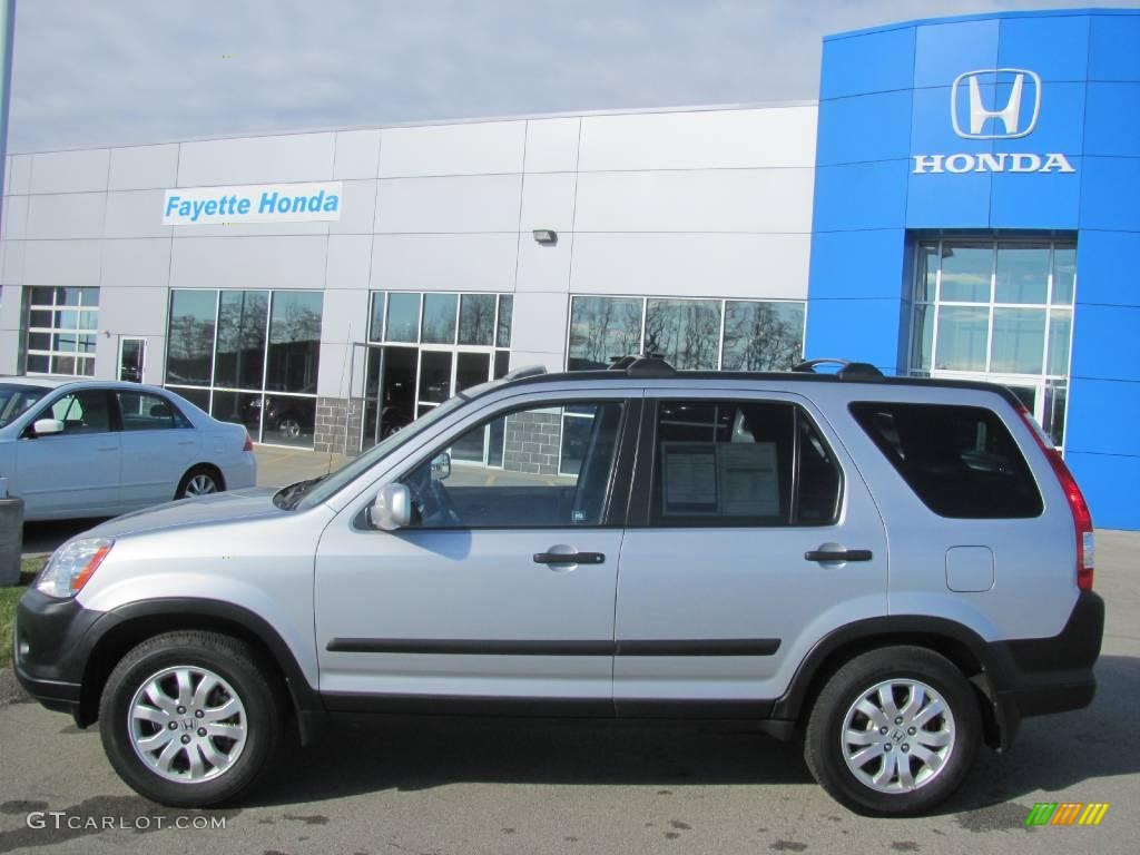 2005 CR-V EX 4WD - Satin Silver Metallic / Black photo #2