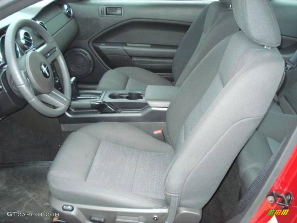 2005 Mustang V6 Premium Coupe - Redfire Metallic / Dark Charcoal photo #10