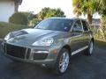 Olive Green Metallic - Cayenne Turbo Photo No. 7