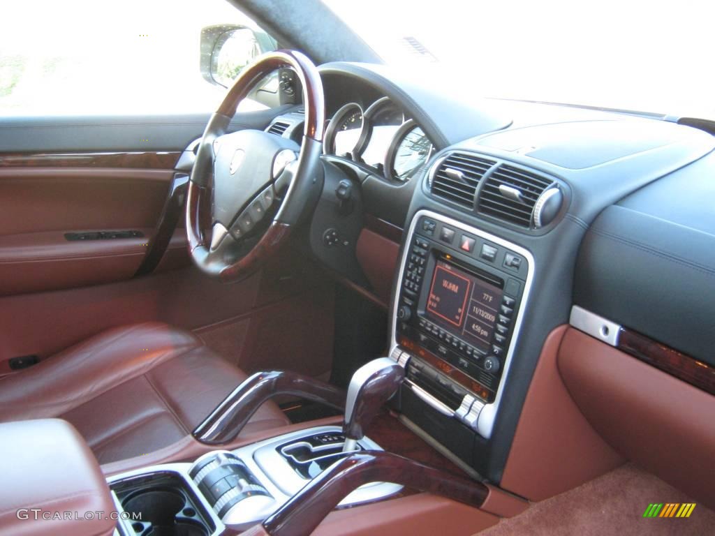 2008 Cayenne Turbo - Olive Green Metallic / Chestnut/Black Natural Leather photo #17