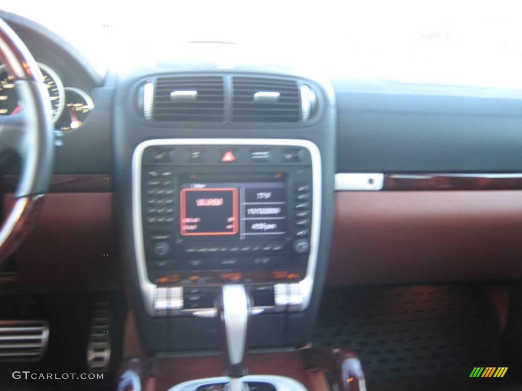 2008 Cayenne Turbo - Olive Green Metallic / Chestnut/Black Natural Leather photo #21