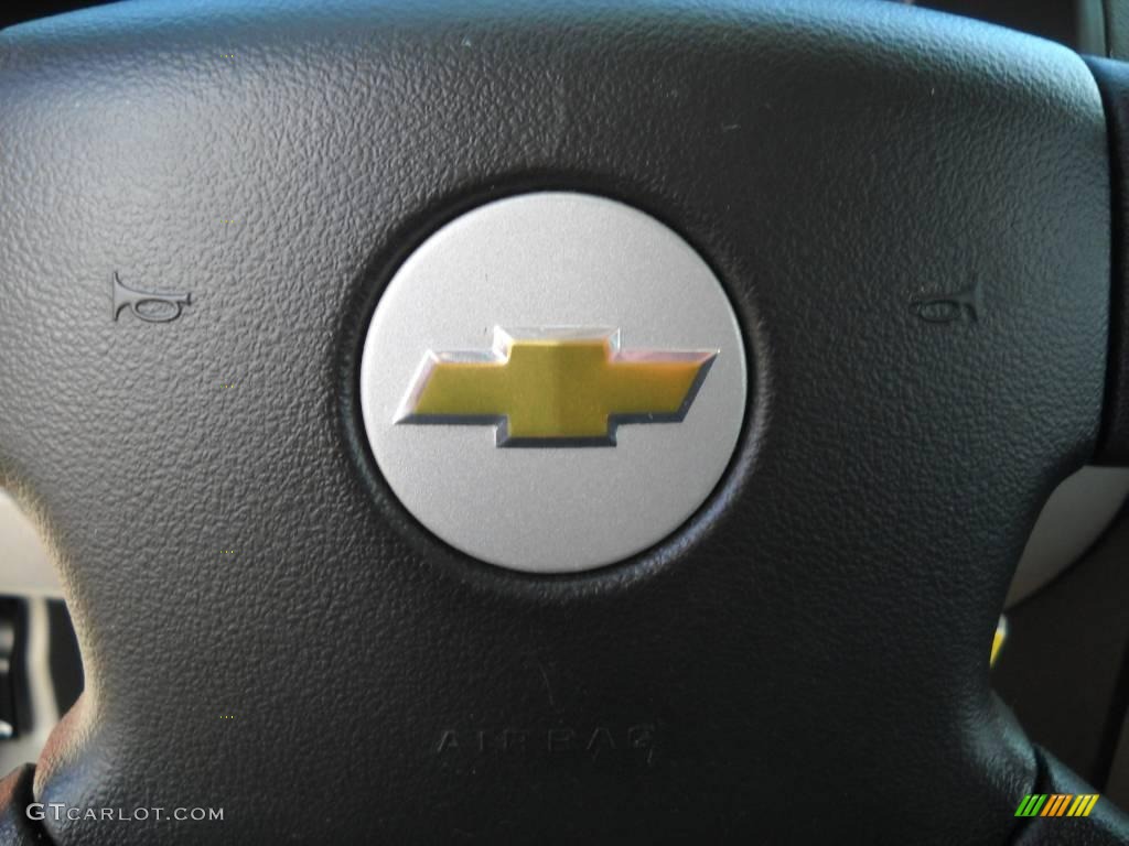 2005 Cobalt Coupe - Sunburst Orange Metallic / Gray photo #24