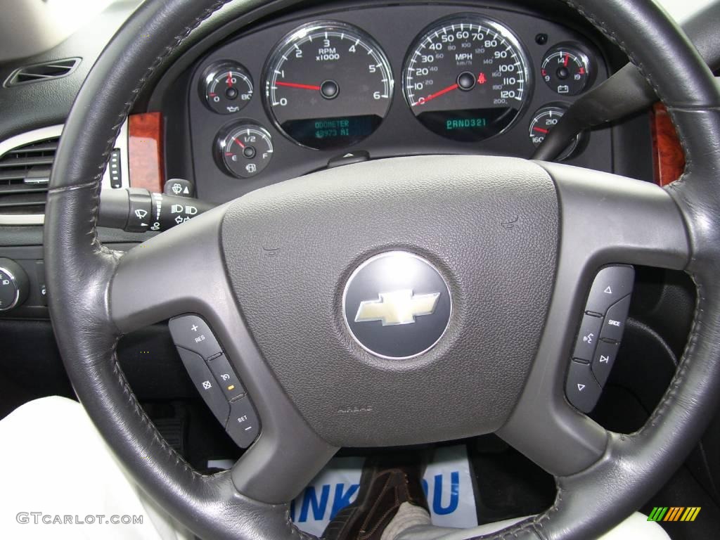 2007 Silverado 1500 LTZ Extended Cab 4x4 - Victory Red / Ebony Black photo #42