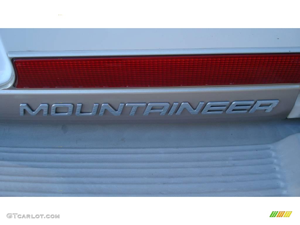 1999 Mountaineer  - Oxford White / Prairie Tan photo #28