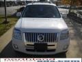 White Suede - Mariner V6 Premier 4WD Photo No. 14