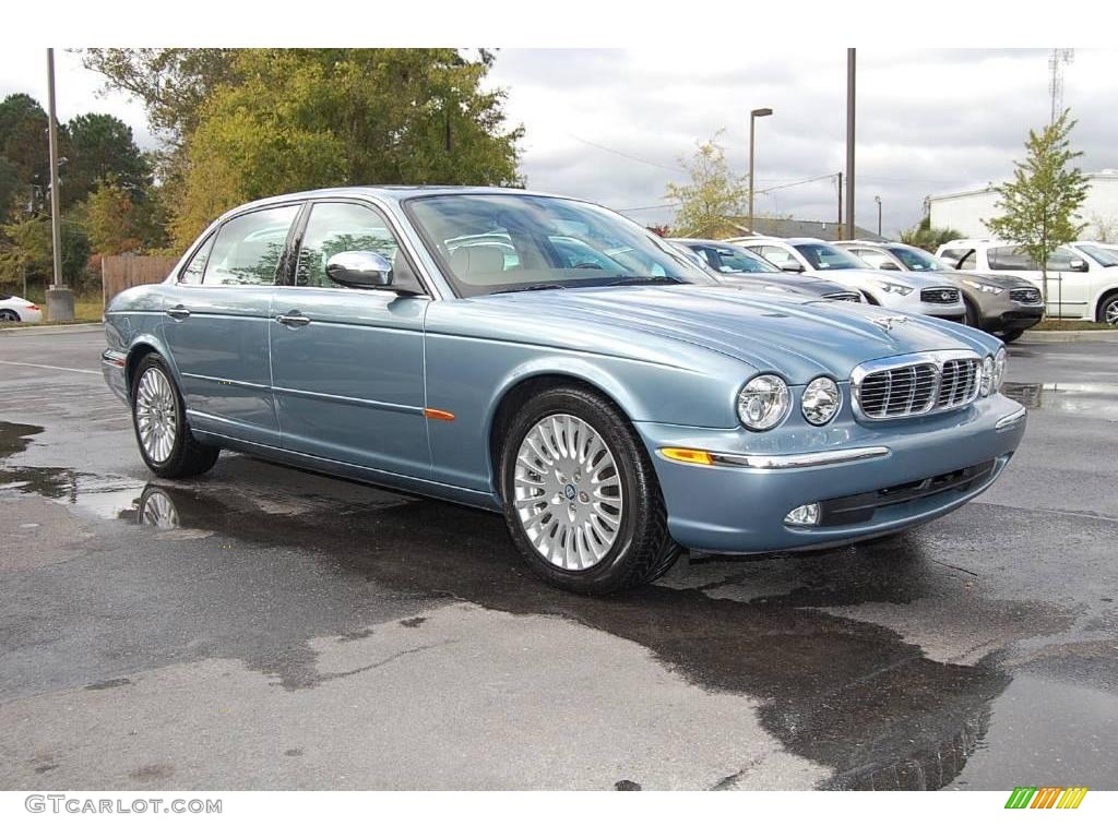 2005 XJ Vanden Plas - Zircon Metallic / Ivory photo #1