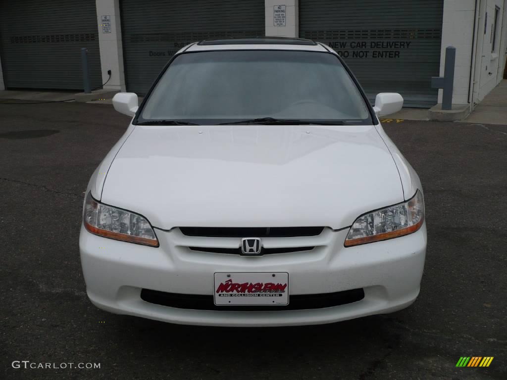 2000 Accord EX V6 Sedan - Taffeta White / Ivory photo #2