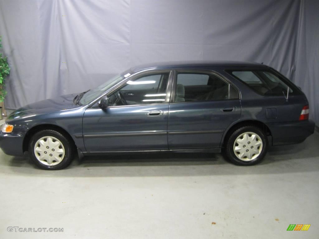1997 Accord LX Wagon - Mystic Blue Pearl / Gray photo #2