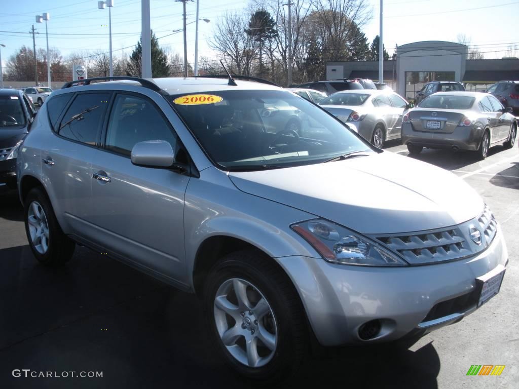 2006 Murano S AWD - Brilliant Silver Metallic / Charcoal photo #3