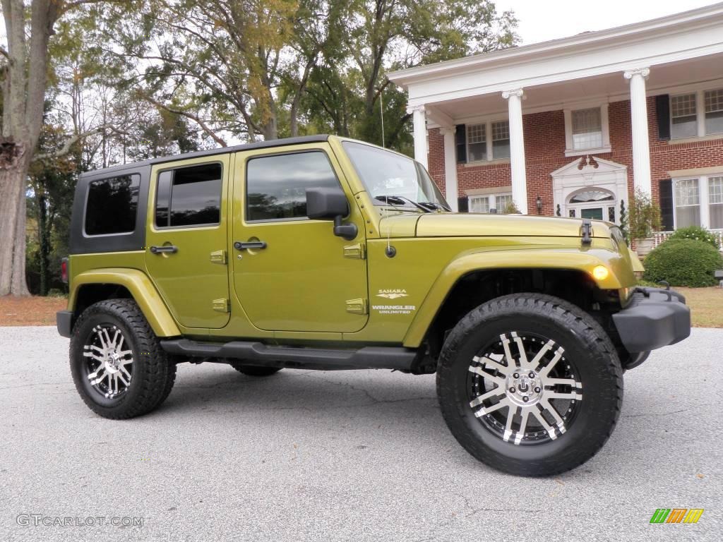 2007 Wrangler Unlimited Sahara 4x4 - Rescue Green Metallic / Dark Slate Gray/Medium Slate Gray photo #7