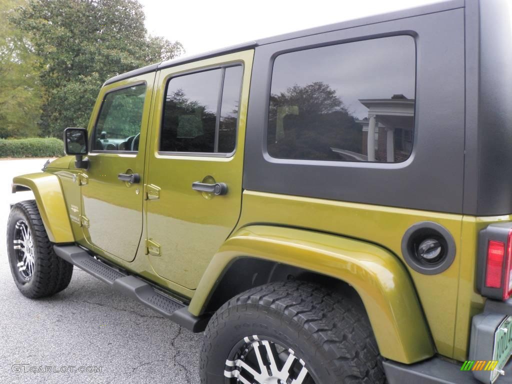 2007 Wrangler Unlimited Sahara 4x4 - Rescue Green Metallic / Dark Slate Gray/Medium Slate Gray photo #11